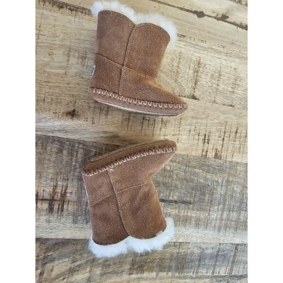 UGG Fur Lined Baby Boots Size 0/1 Brown Suede - Picture 9 of 10